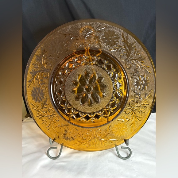 Anchor Hocking amber Dinner/serving plate - Picture 6 of 7